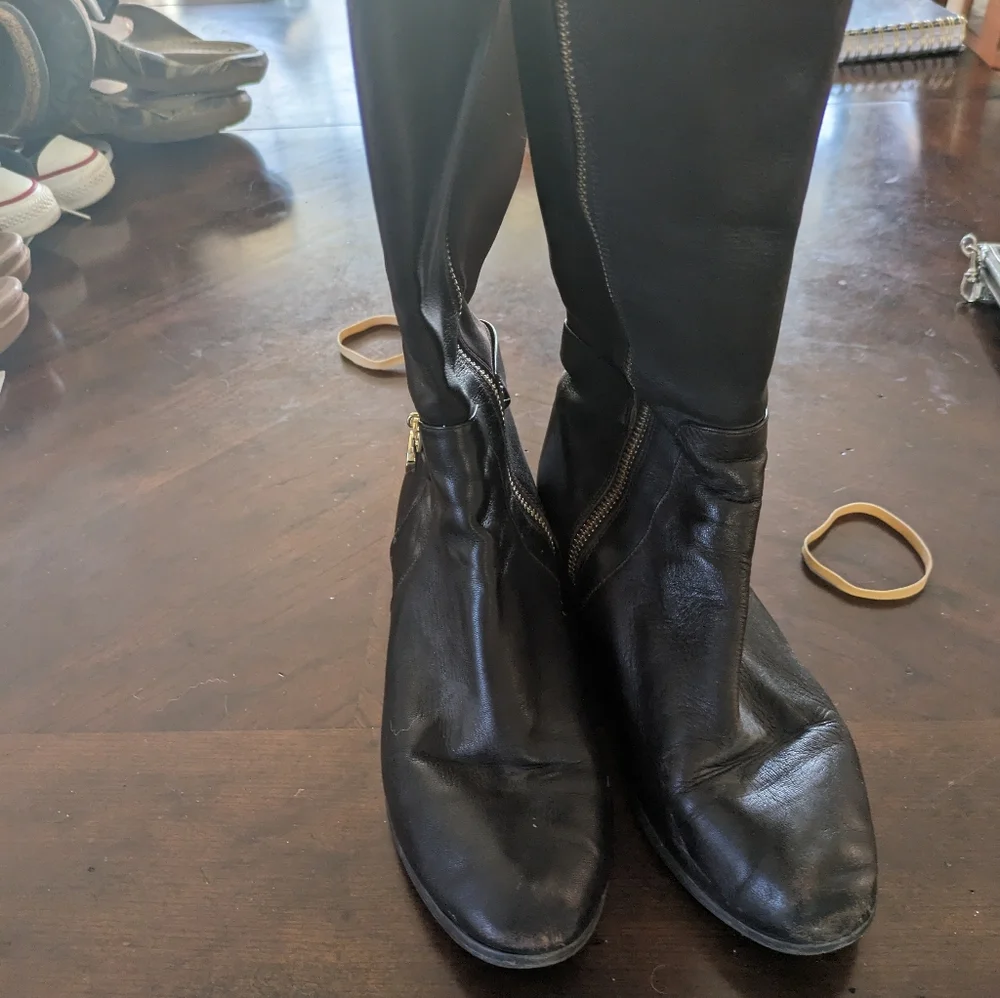 Michael kors boots - Picture 3 of 7